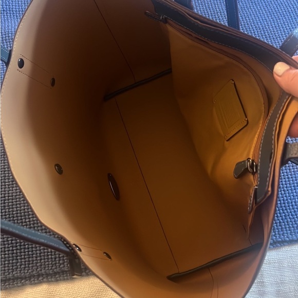 SOLD! Coach Market Tote - Picture 2 of 3